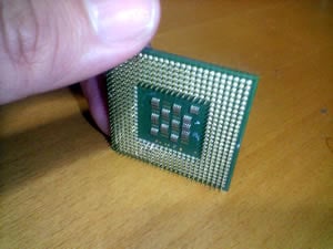 CPU