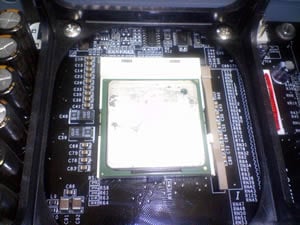CPU