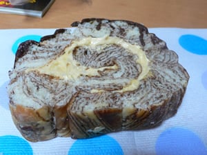 クルミクリームパン