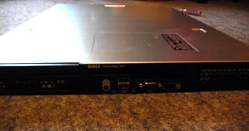 DELL�̃T�[�o