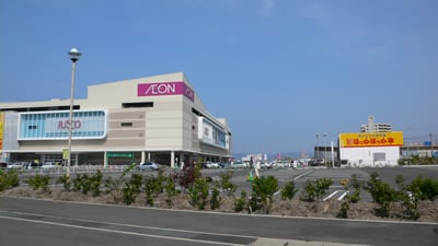 �C�I������
