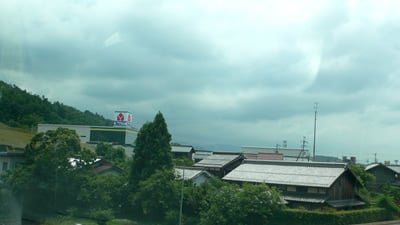 �A���r�G���g�K�[�f���F��