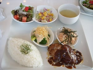 R�v���[�g�����`