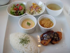 R�v���[�g�����`