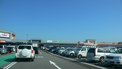 ホームセンターバローメガストア羽島インター店