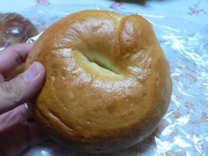 カネスエのパン
