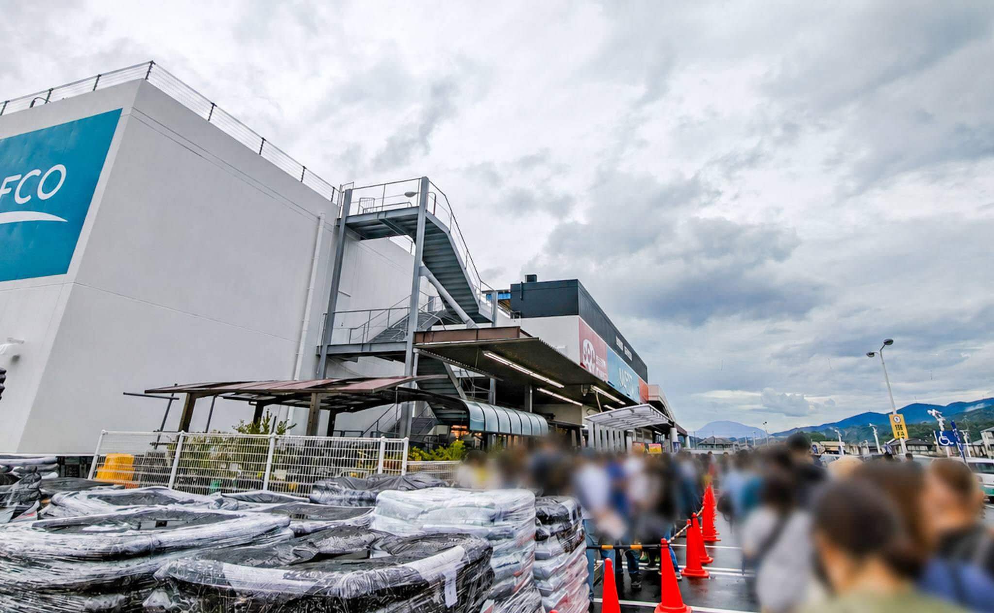 滋賀県初のロピア彦根ナフコ店が9月4日オープン　行列・商品・特典を現地レポ