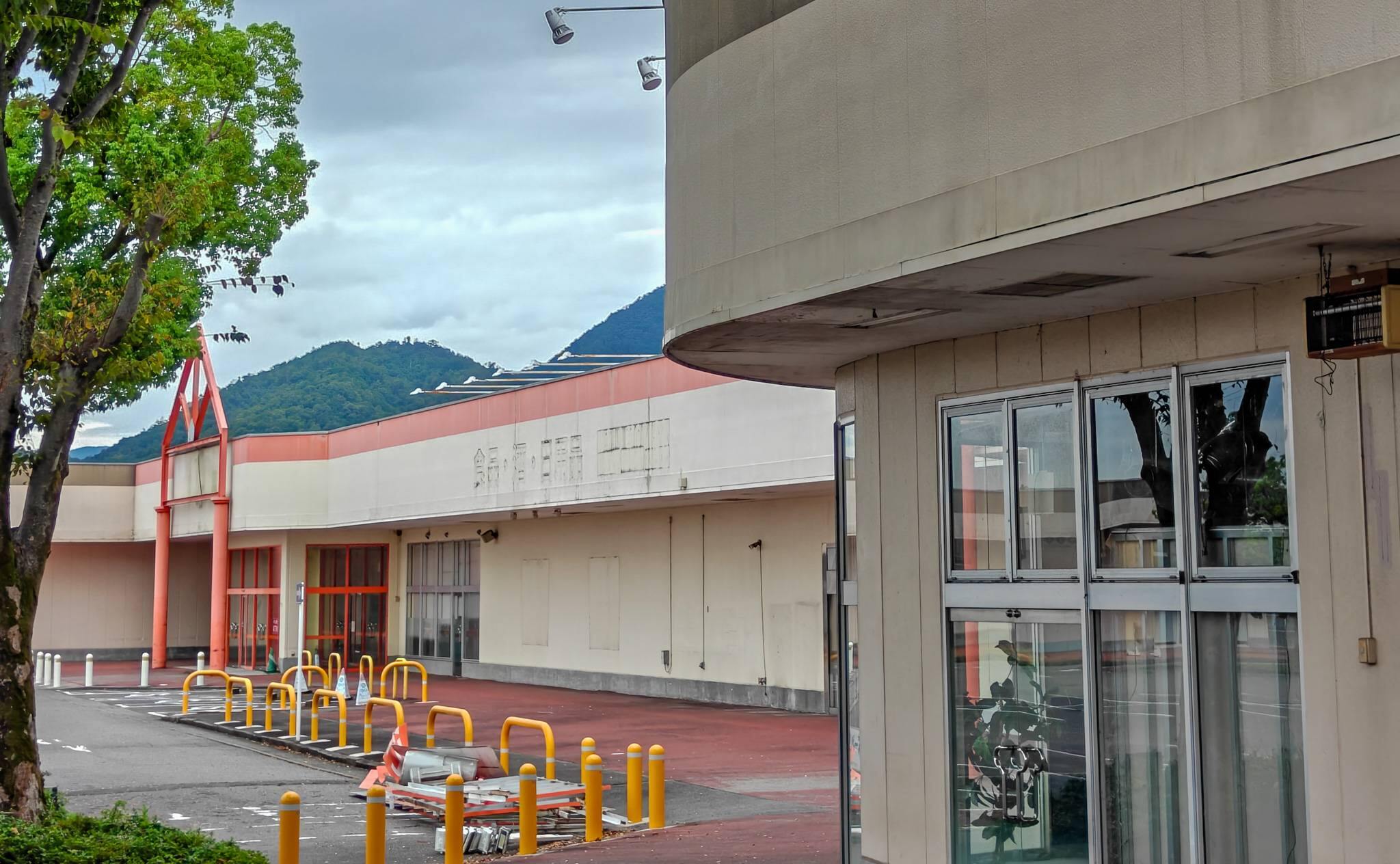 イオンタウン美濃、全館閉店から約2週間　看板が外された現地の今を見てきました