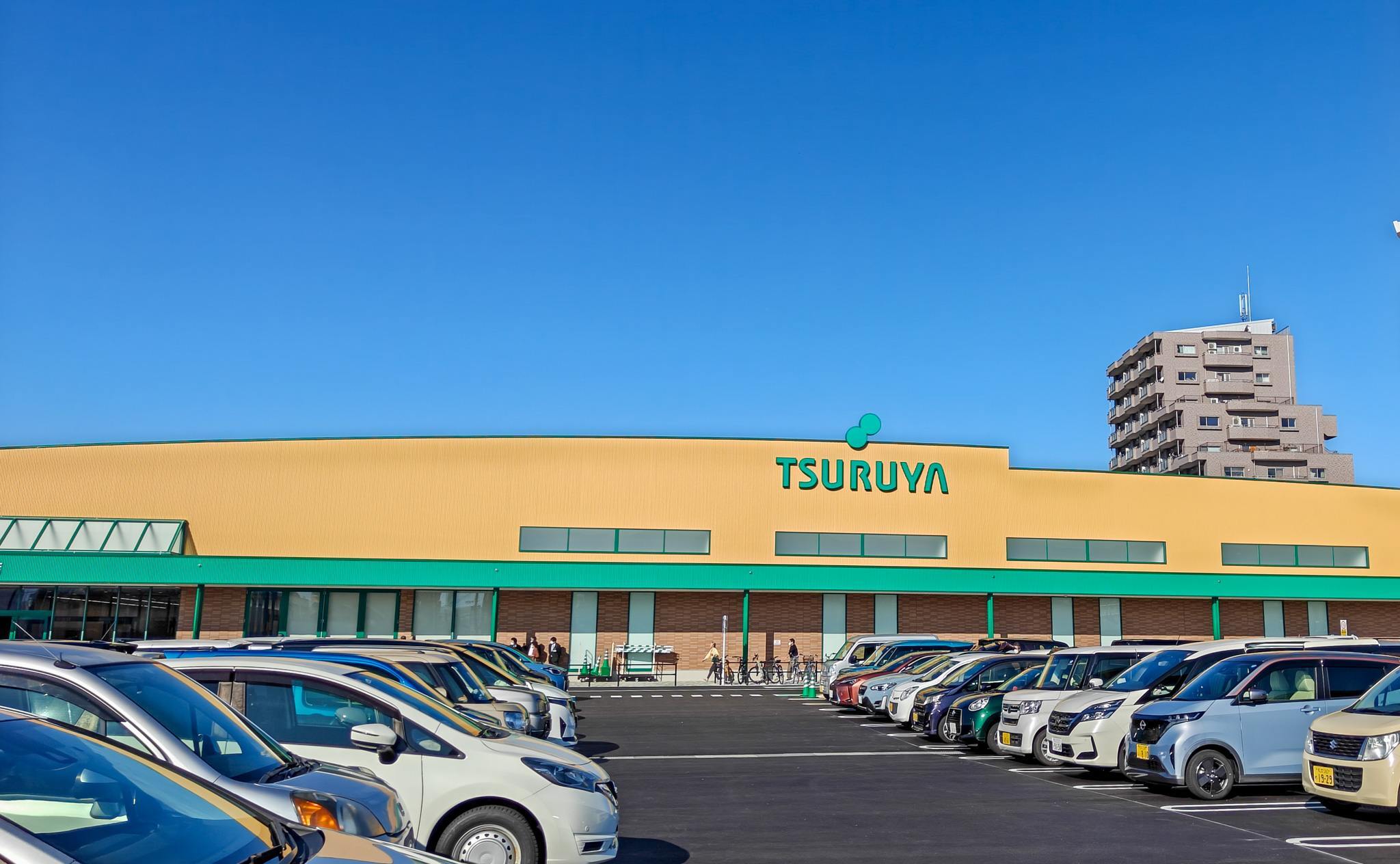 松本市「ツルヤ新なぎさ店」10月8日再開　広くなった売場と生寿司を初日レポート
